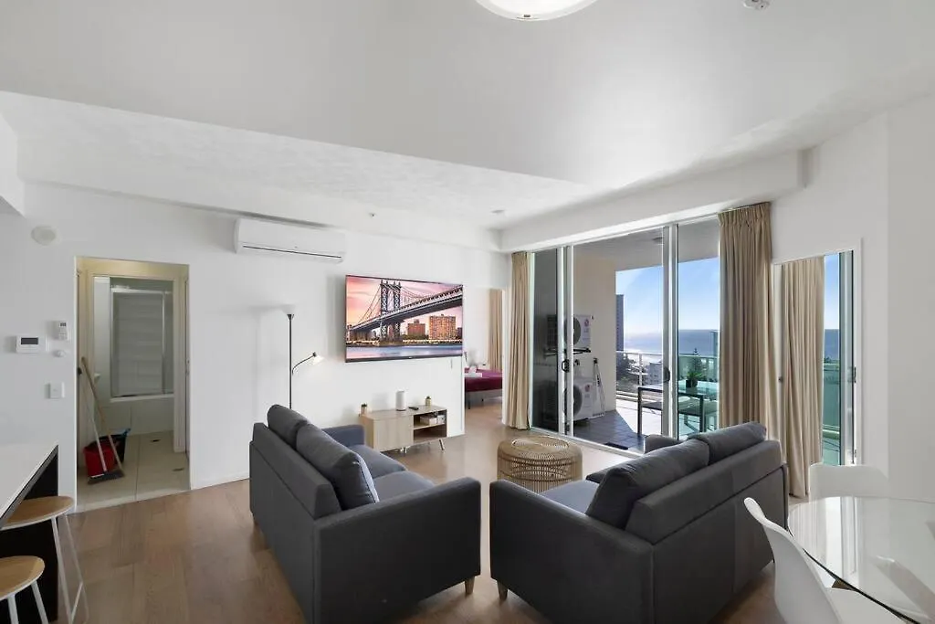 Mantra High Floor Beach Front Apartment Gold Coast 0*,