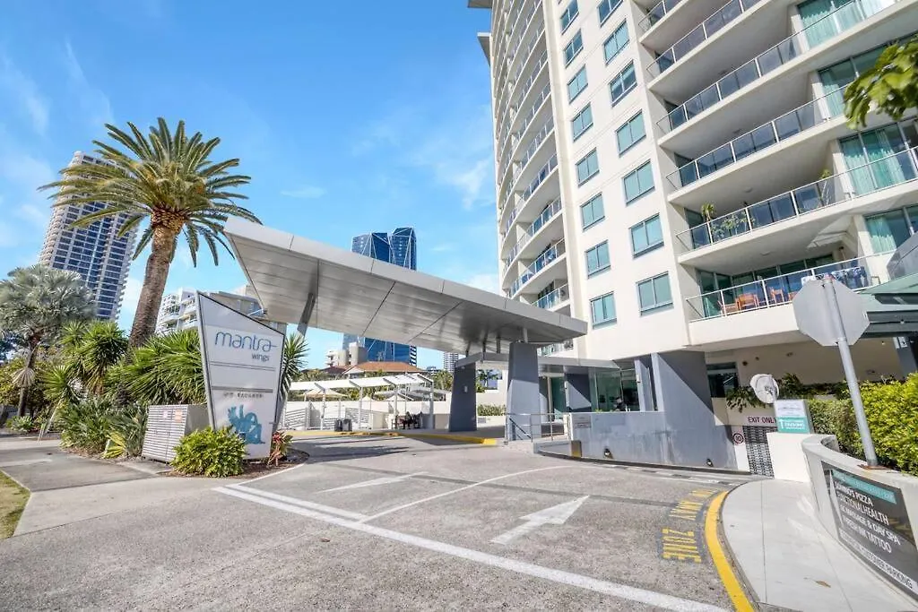 Mantra High Floor Beach Front Apartment Gold Coast 0*,  Australia