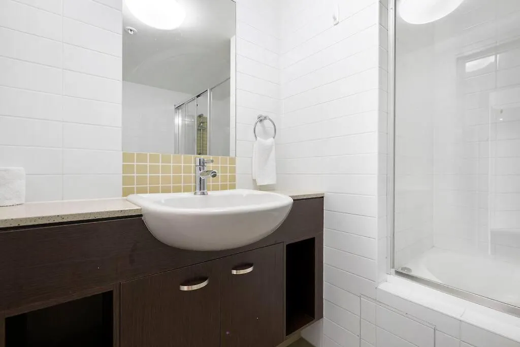 Mantra High Floor Beach Front Apartment Gold Coast